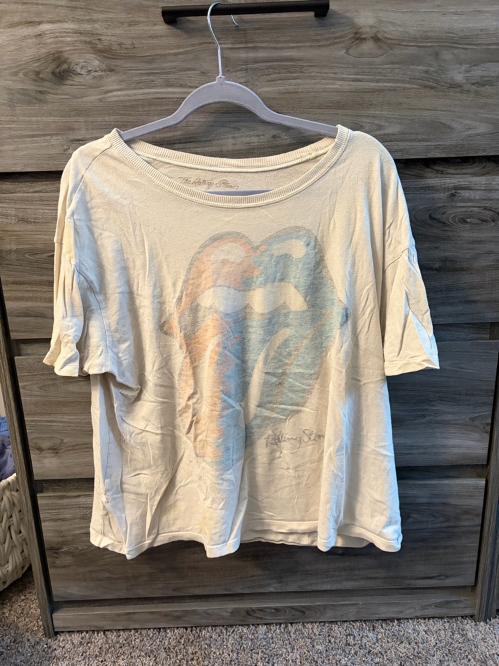 the Rolling Stones Cream Short-Sleeve Tee with Pastel Tongue Graphic